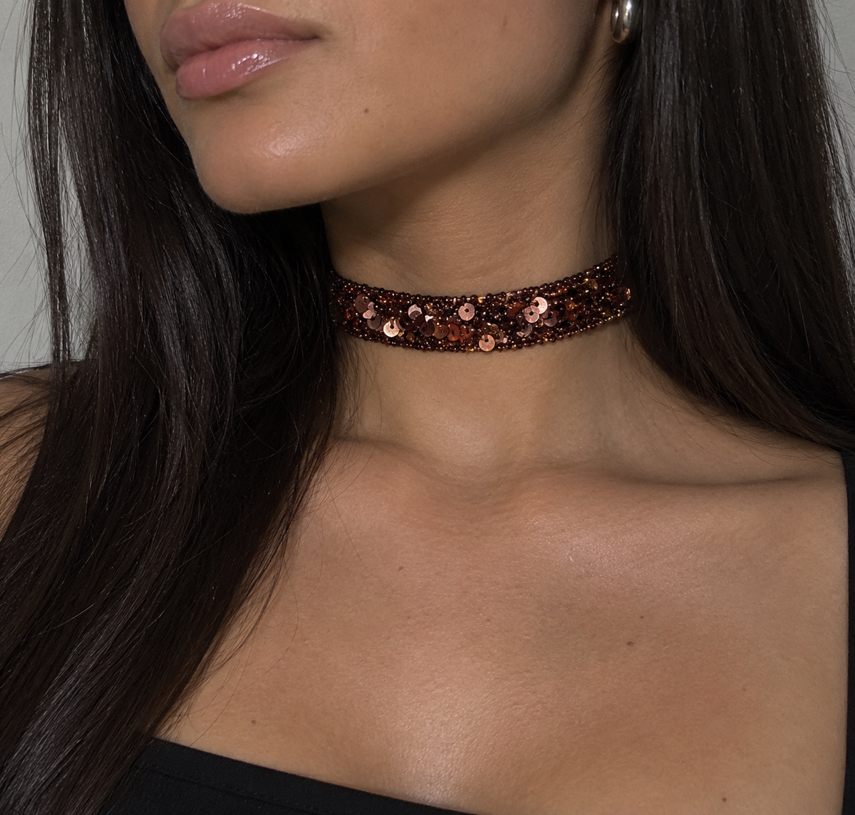CHOKER MAY