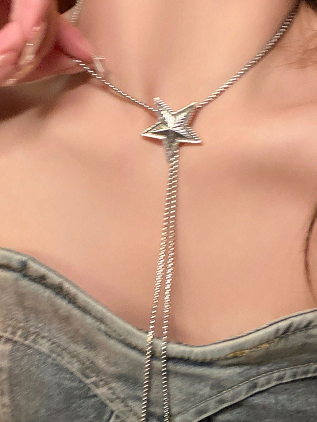 COLLAR HYPNOSE