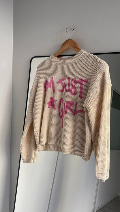 SWEATER GIRL