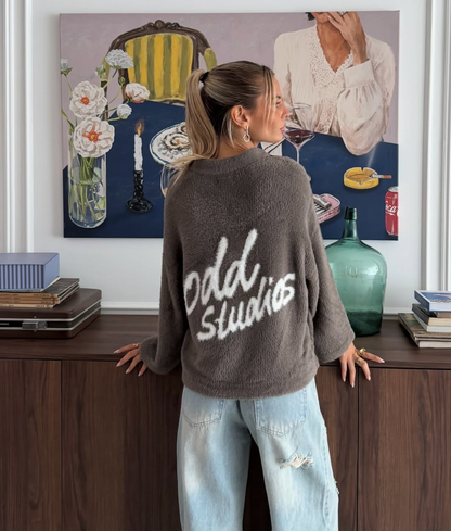 SWEATER ODD STUDIOS