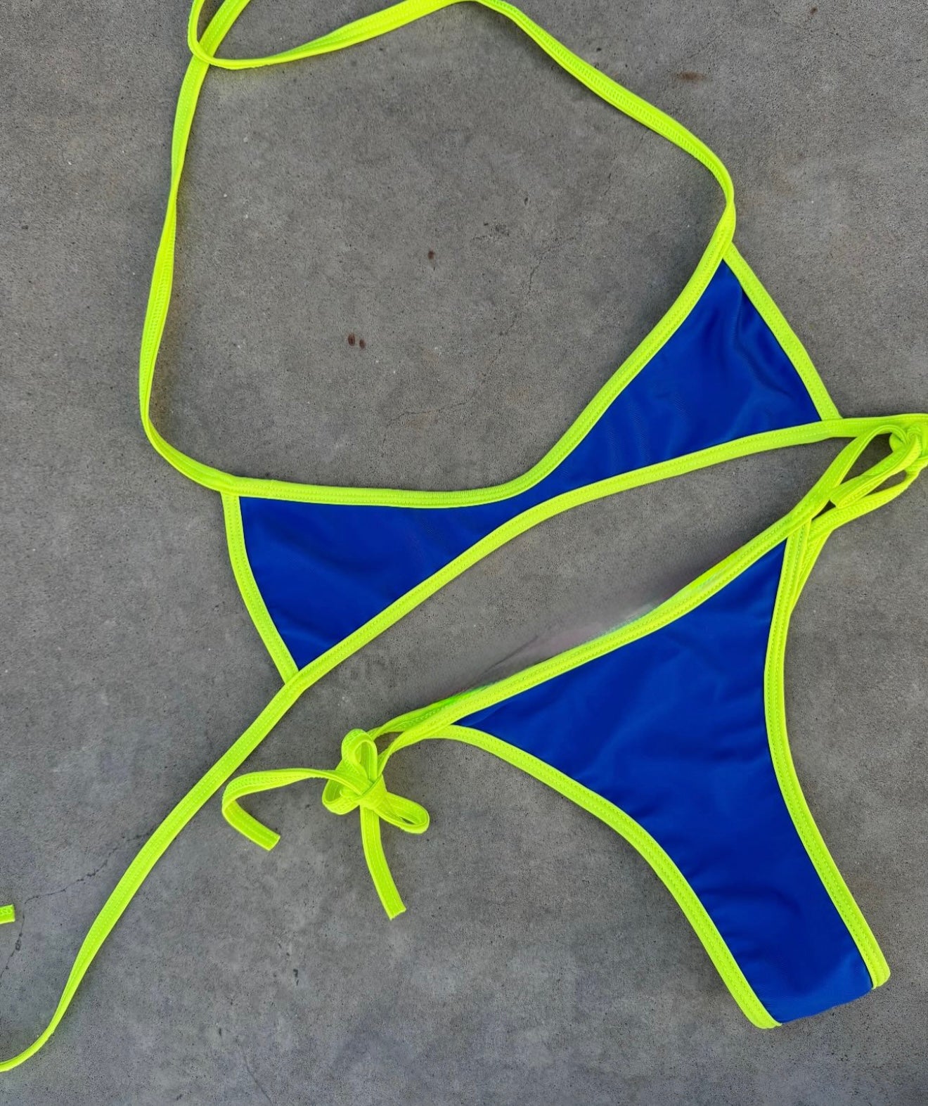 BIKINI FRESA