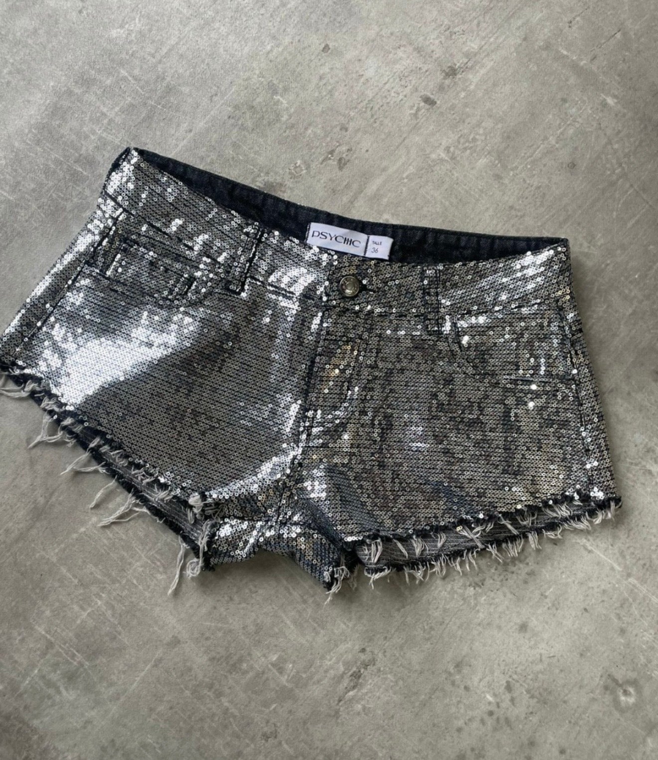 SHORT SILVER T/BAJO deluxe edition