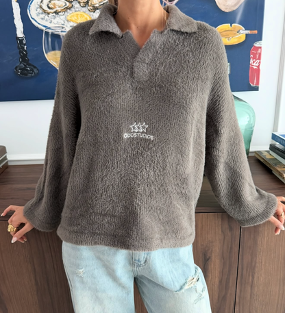 SWEATER ODD STUDIOS