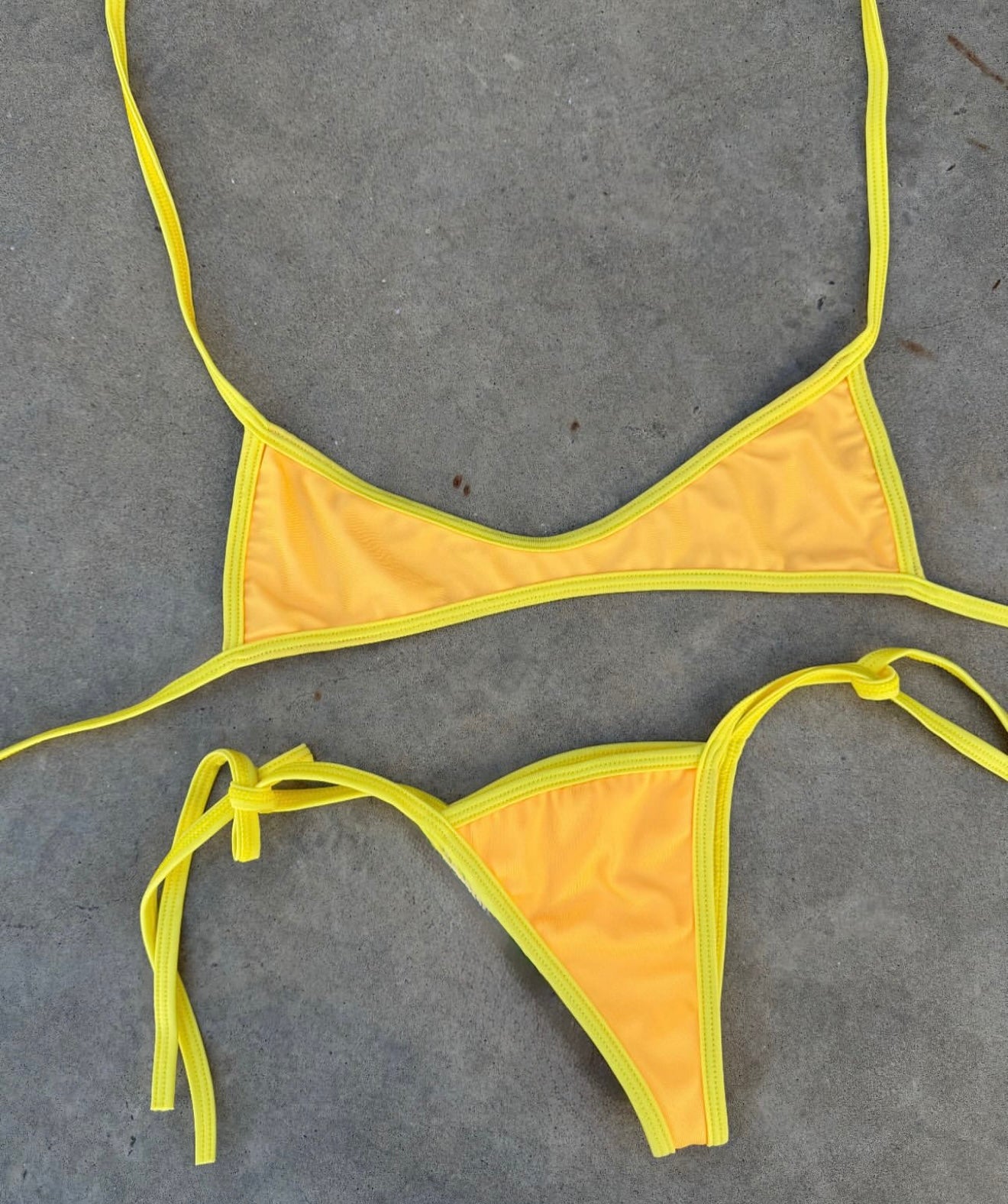 BIKINI FRESA