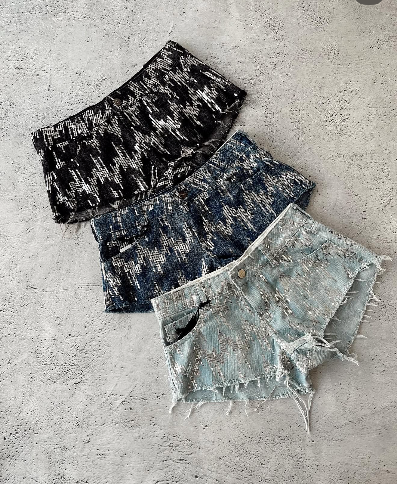 SHORT GLAMM