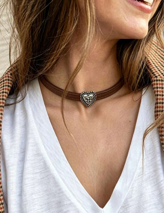 CHOKER CUTE