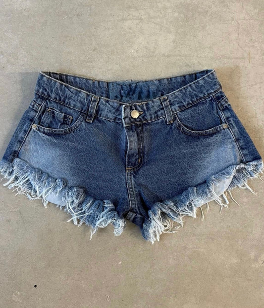 SHORT STYLE