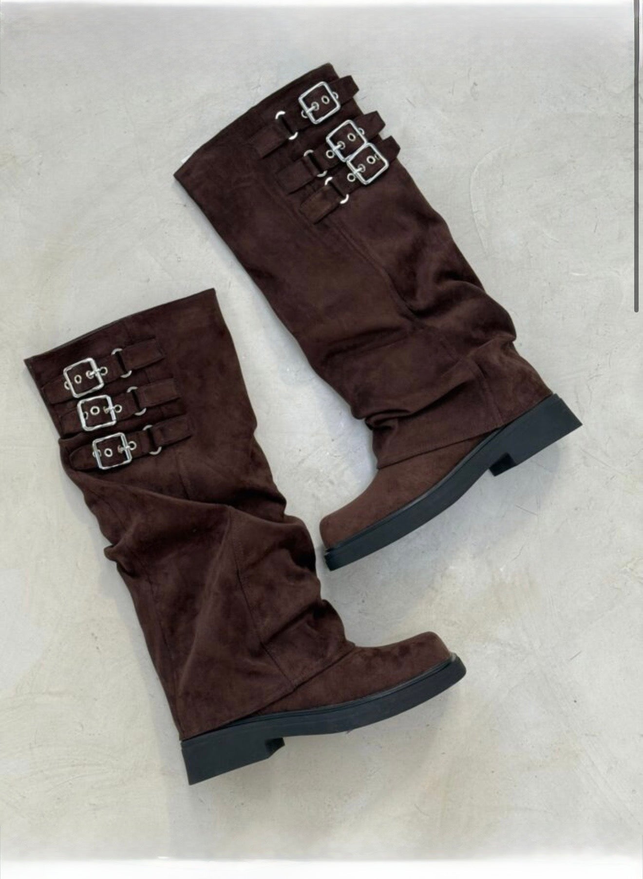 BOOTS MOKA