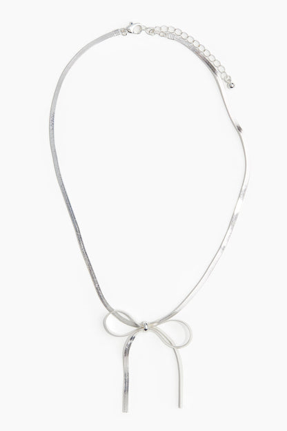 COLLAR BOW