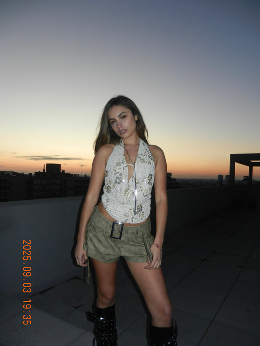 TOP CAMELIA